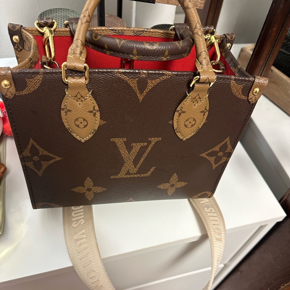 Louis Vuitton purse and wallet
